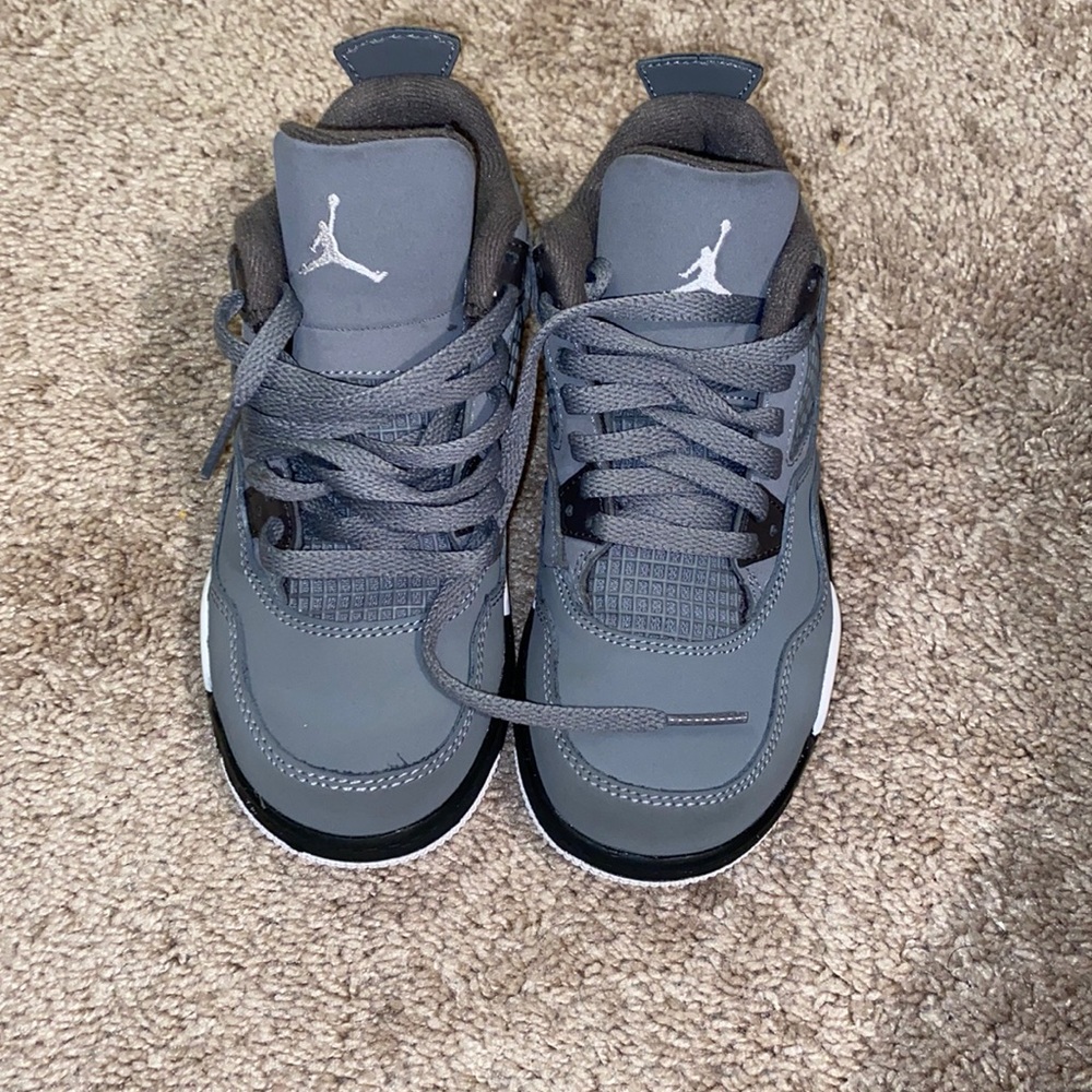 Boys Jordan 4